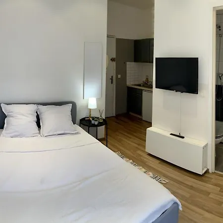 Studio Cosy Refait A Neuf, Centre-ville Apartment *